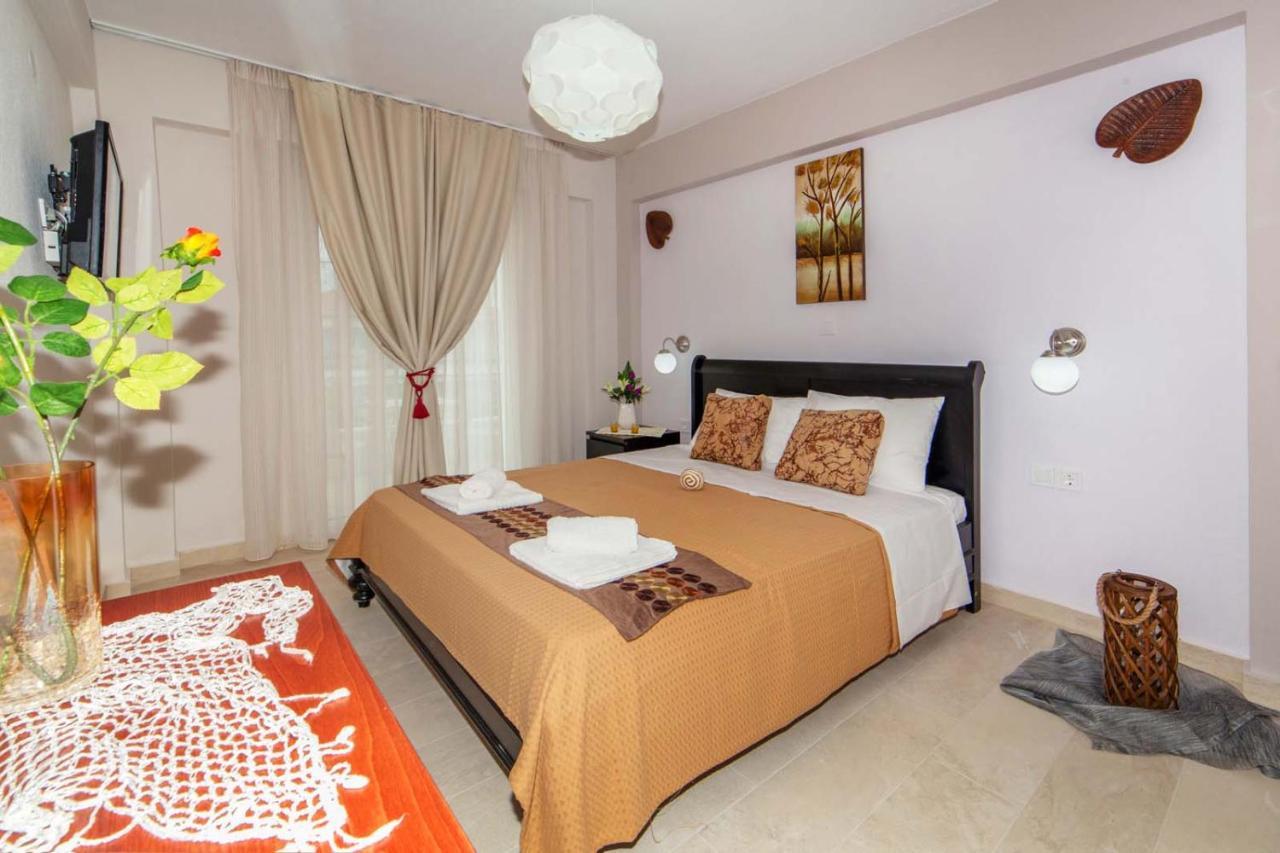 Erosaria Suites Никити Екстериор снимка